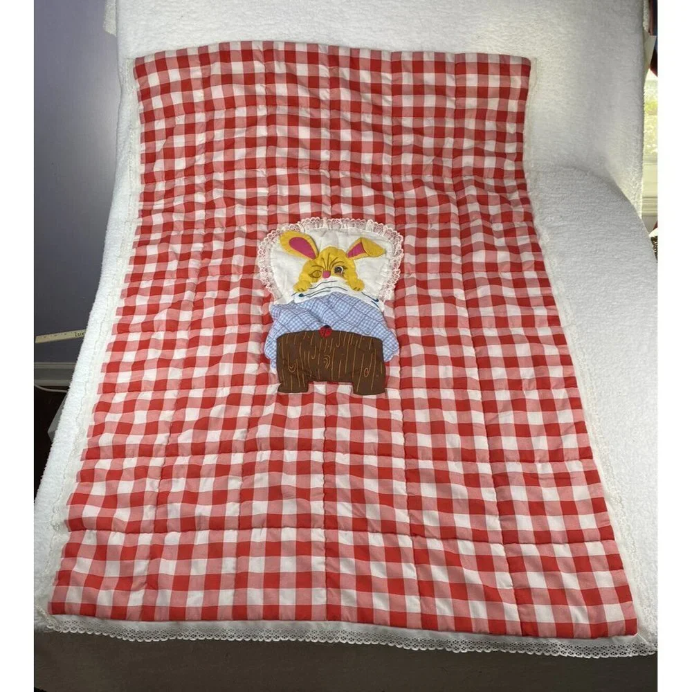 VTG‎ 70s 80s Handmade Red Gingham Quilt 53x39 Bunny Appliqué Cottagecore Easter